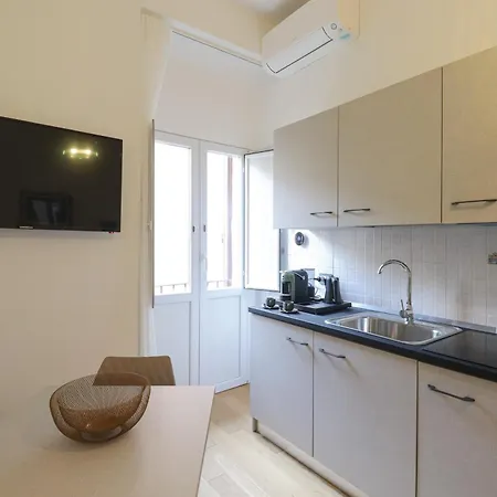 Re Di Rhome B&B 로마